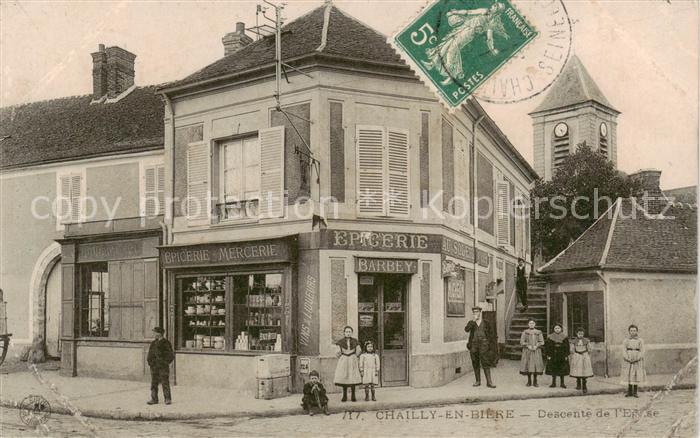 Chailly-en-Biere 77 Seine-et-Marne Descente de l Eglise
