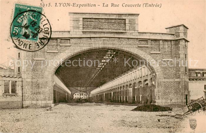 Lyon 69 Rhone Exposition La Rue Couverte Entree