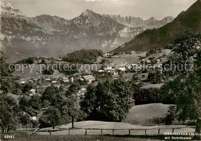 Oberterzen SG Gesamtansicht mit Sichelkamm Flumserberge