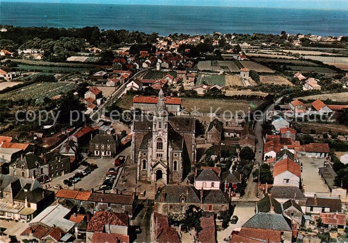 Saint-Michel-Chef-Chef Le Bourg vue Generale aérienne
