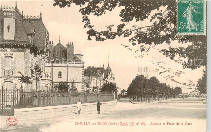 Romilly-sur-Seine 10 Aube Avenue et Place de la Gare