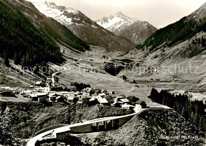 Curaglia GR mit Piz Scopi