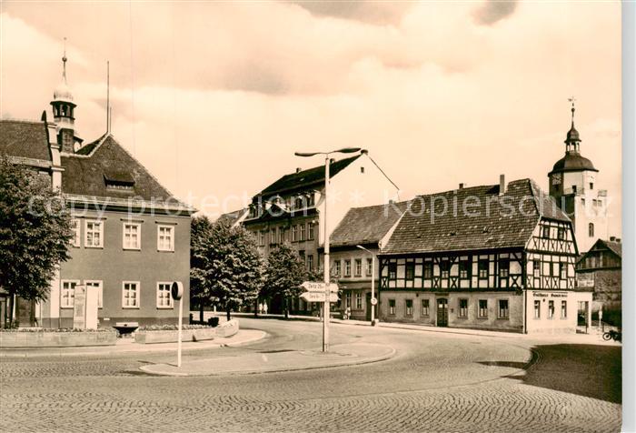 Ronneburg Thueringen Rathaus und Gasthaus Gambrinus Fachwerkhaus