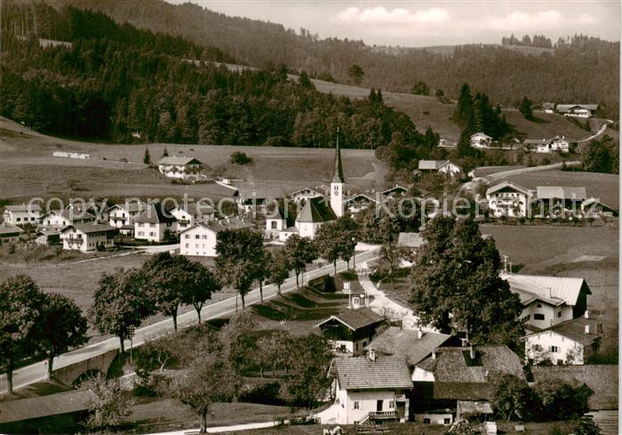 Hammer Inzell Alpenstrasse Ortsansicht mit Kirche