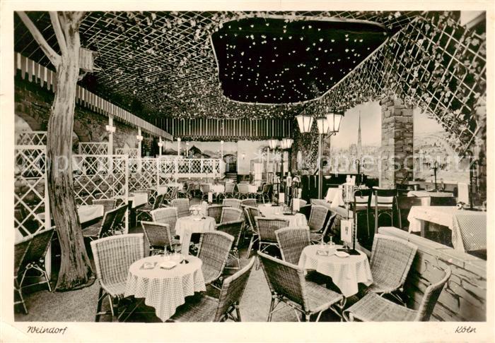 Koeln  Rhein Weindorf Gastraum