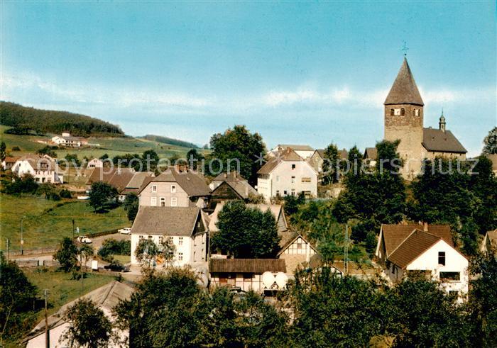 Helden Attendorn Ortsansicht mit Kirche und Sonnenhof