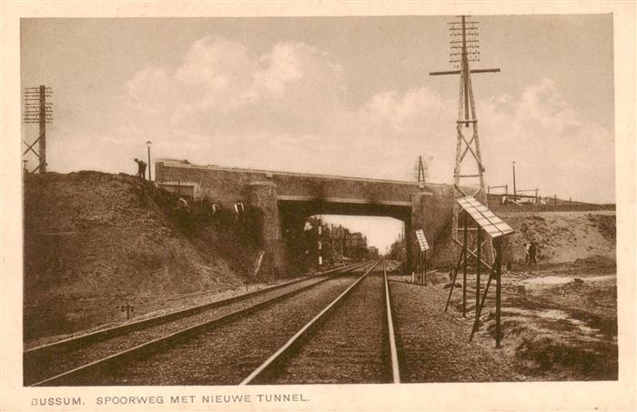 Bussum NL Spoorweg met nieuwe tunnel Eisenbahn