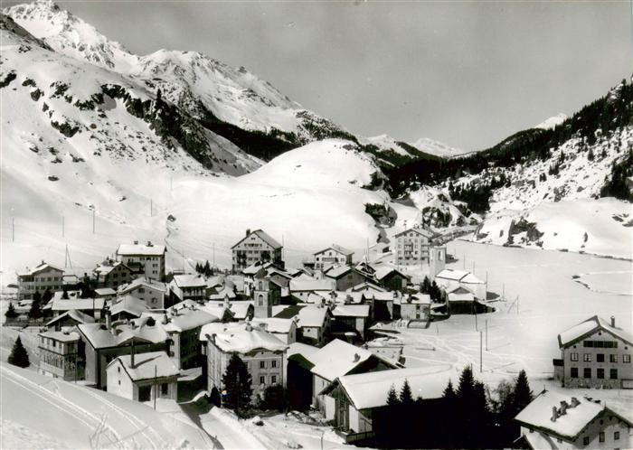 Bivio Winterpanorama Blick gegen Piz Forbisch