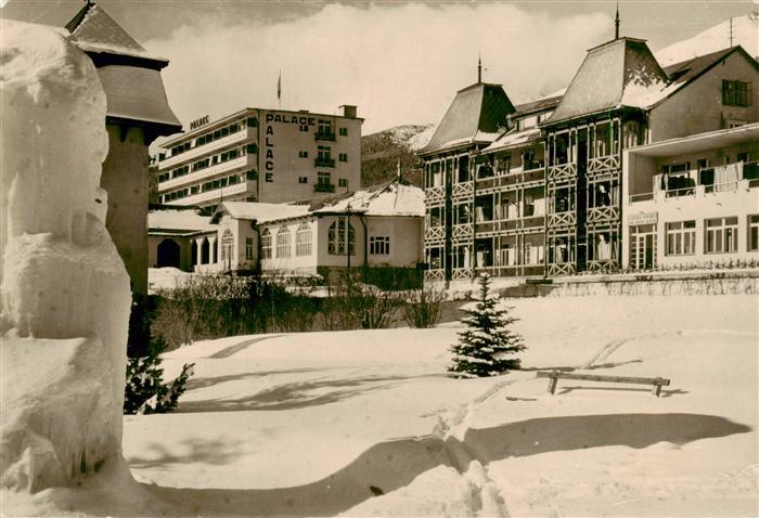 Novy Smokovec Neuschmecks SK Ortsmotiv mit Palace Hotel im Winter