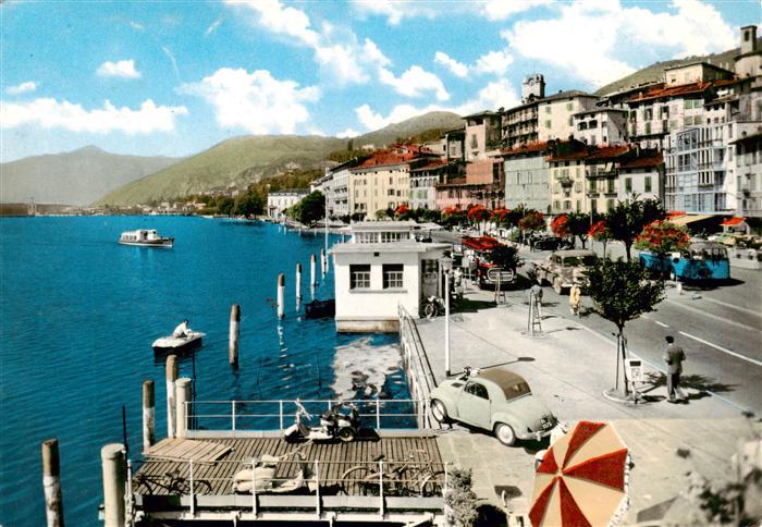 Lovere Lago d Iseo IT Piazza del porto