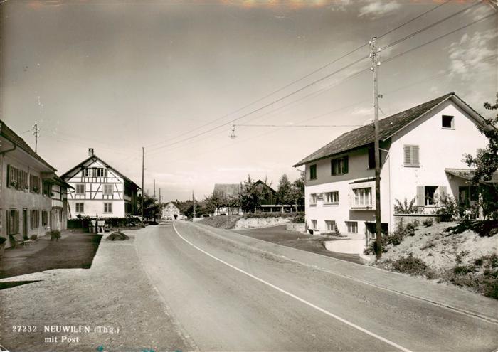 Neuwilen TG Hauptstrasse mit Post