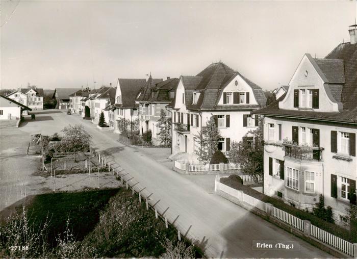 Erlen TG Strassenpartie Wohnhaeuser
