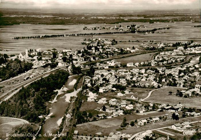 Bruckmuehl  Mangfall Oberbayern Fliegeraufnahme
