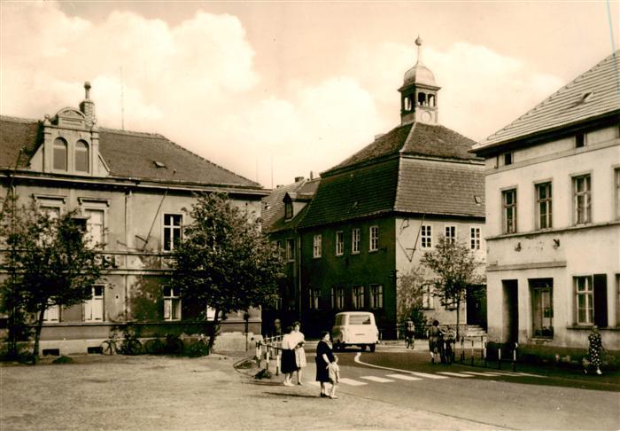 Jessnitz Anhalt Rathaus und Sparkasse