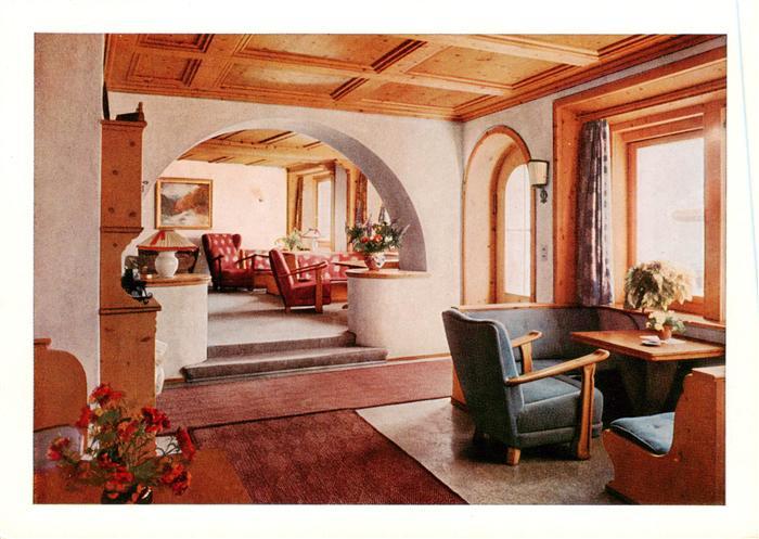 Bad Scuol Hotel Guardaval Sonnige Hotelhalle