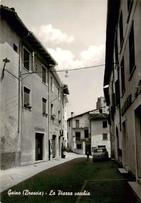 Gaino Maderno Lago di Garda IT La Piazza vecchia