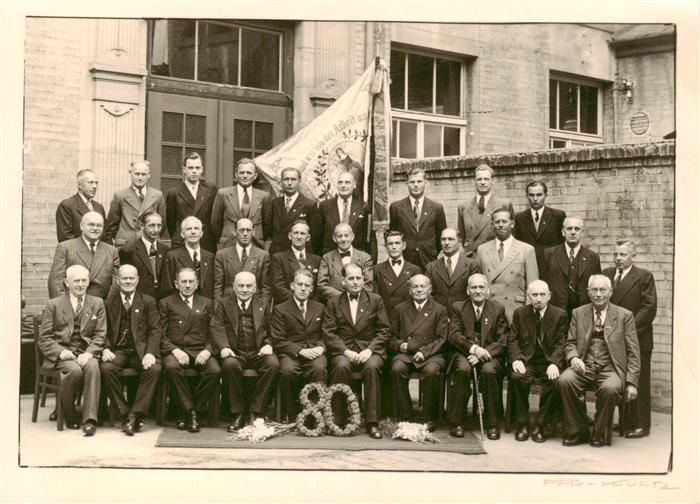 NueRNBERG  CITY Gruppenaufnahme