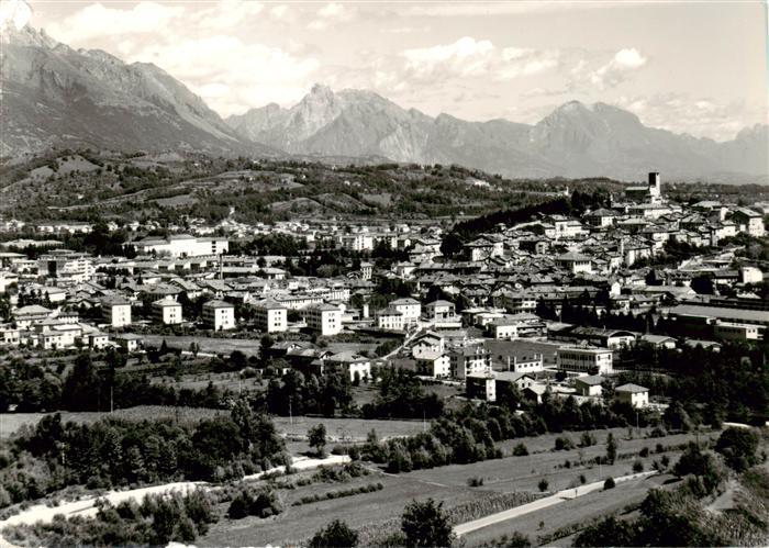 Feltre Belluno IT Fliegeraufnahme