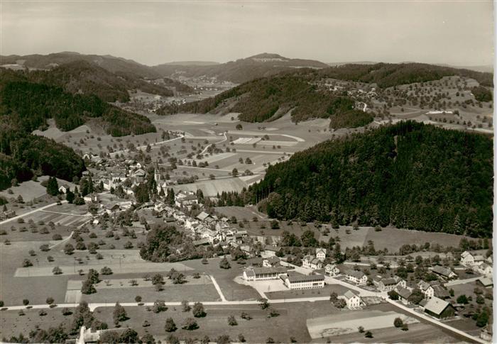 Dussnang TG Fliegeraufnahme mit Schauenberg Haselberg und Hackenberg