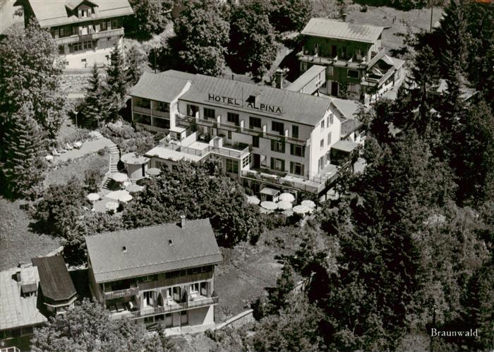 Braunwald GL Hotel Alpina Fliegeraufnahme