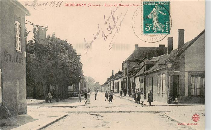 Courgenay 89 Yonne Route de Nogent a Sens