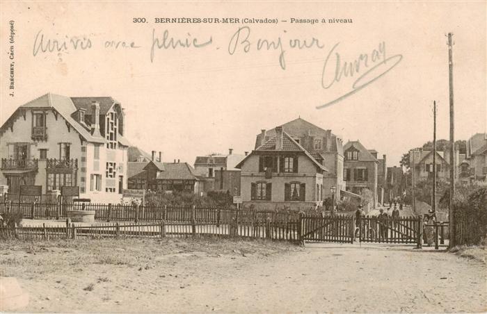 Bernieres-sur-Mer 14 Calvados Passage a niveau