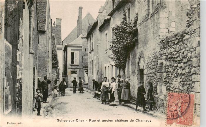 Selles-sur-Cher 41 Loir-et-Cher Rue et ancien Chateau de Chamecy