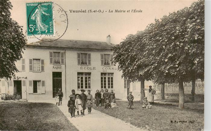 Vaureal 95 Val-d Oise La Mairie et l Ecole