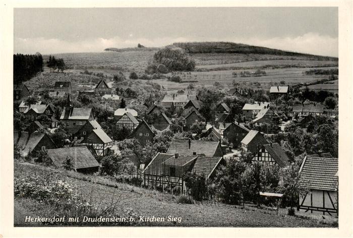 Herkersdorf Kirchen Sieg Panorama mit Druidenstein
