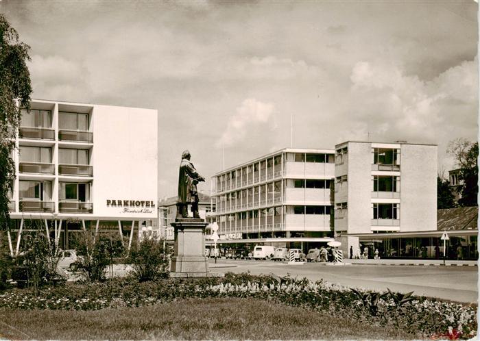 Reutlingen BW Parkhotel mit Friedrich-List-Denkmal Kaufhaus Merkur