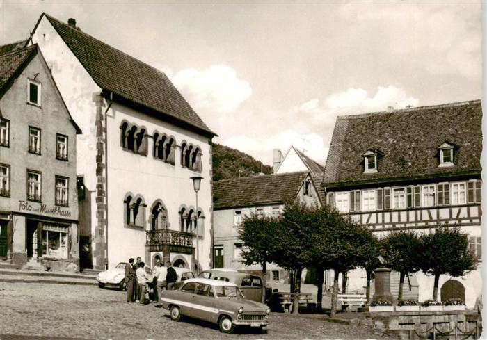 Gelnhausen Untermarkt mit Romanischem Haus