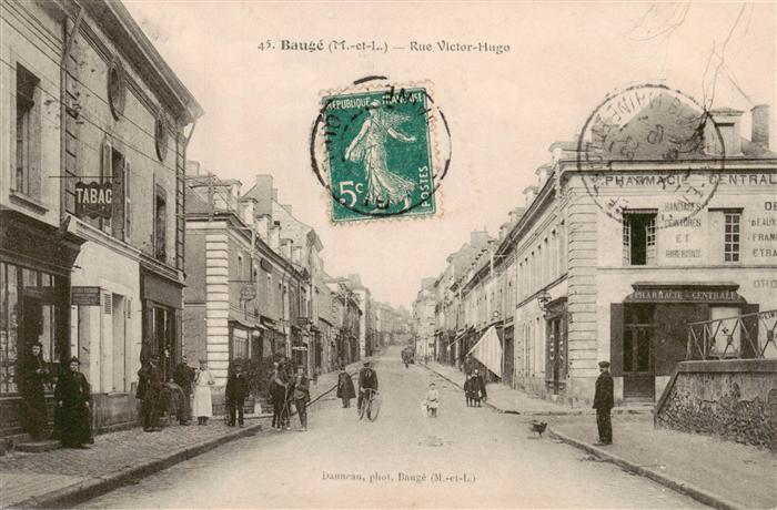 Bauge 49 Maine-et-Loire Rue Victor Hugo