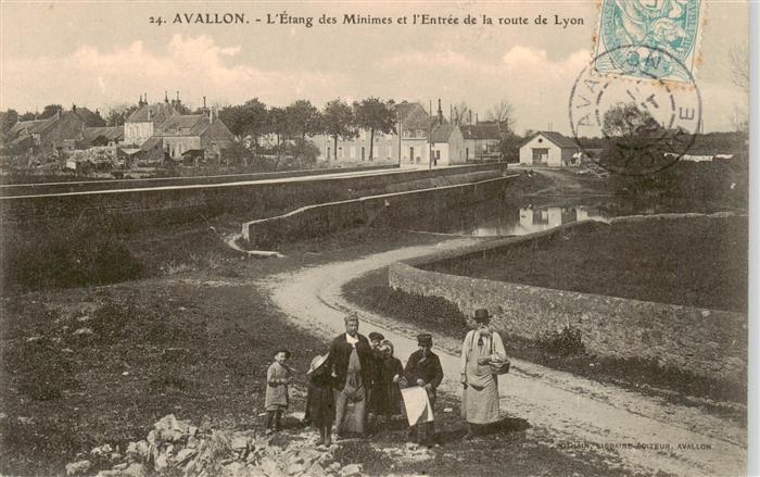 Avallon 89 Yonne Etang des Minimes et l’Entree de la rou