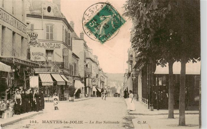 Mantes-sur-Seine Mantes-la-Jolie 78 Yvelines La Rue Nationale