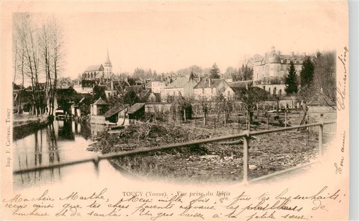 Toucy 89 Yonne Vue prise du Patis