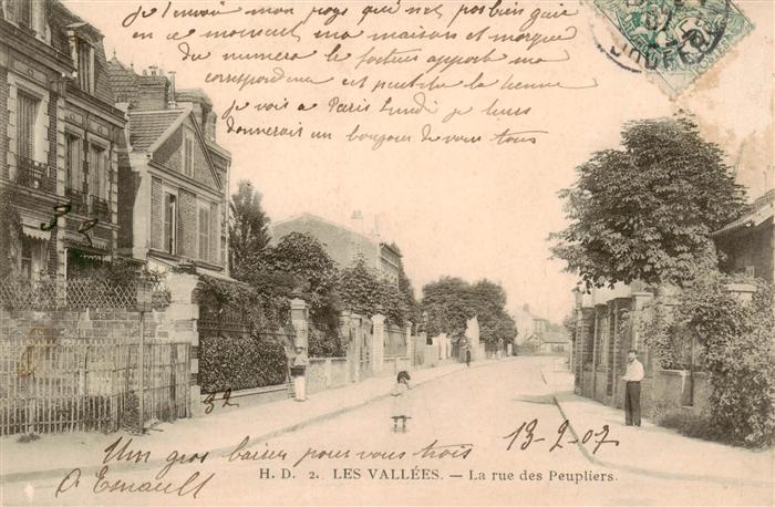 Les Vallees La Garenne 92-Colombes La rue des Peupliers