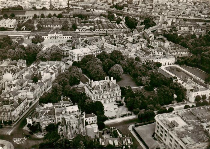 Epernay 51 Marne Hotel de Ville et les Jardins Vue aerie