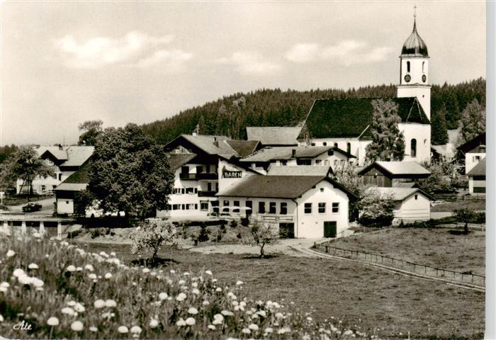 Zell Allgaeu Gasthof Baeren Blick zur Kirche