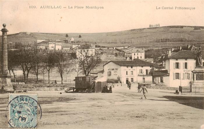 Aurillac 15 La Place Monthyon