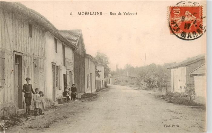 Moeslains 52 Haute-Marne Rue de Valcourt