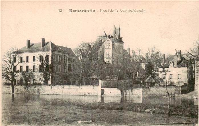 Romorantin-Lanthenay 41 Loir-et-Cher Hotel de la Sous Prefecture