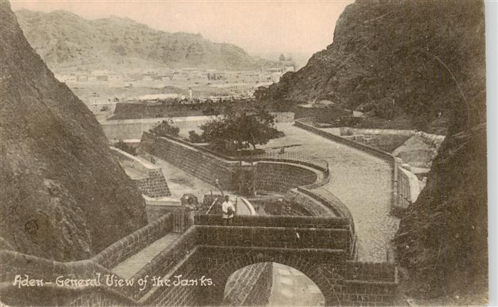 Aden Jemen General view of the Tanks