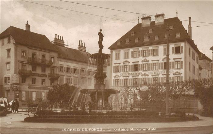 La Chaux-de-Fonds NE Fontaine Monumentale