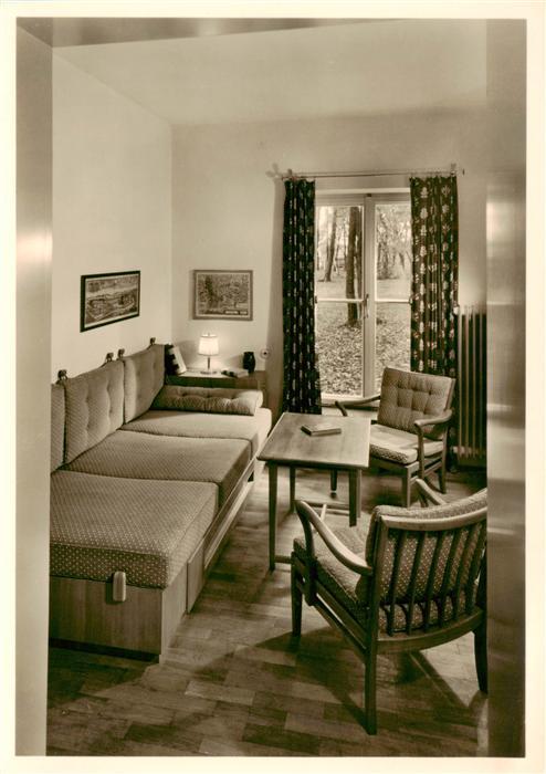 Gruenwald  Muenchen Sportschule Gruenwald Zimmer im Gaestehaus