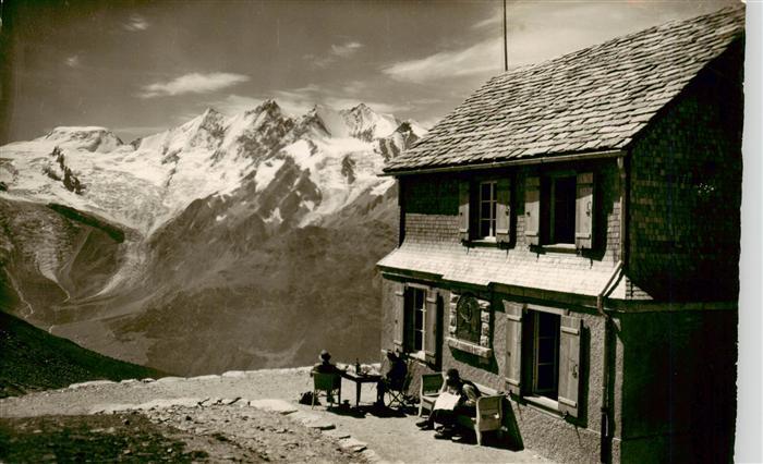 Weissmieshuette 2726m Saastal VS mit Mischabelkette