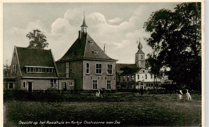 Oostvoorne aan Zee NL Raadhuis en Kerkje