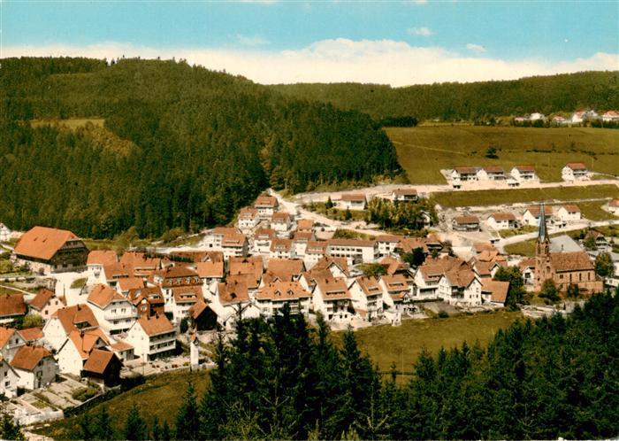 Tennenbronn Panorama Hoehenluftkurort am Eingang Bernecktal