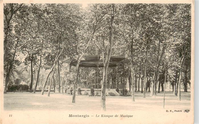 Montargis 45 Loiret Le Kiosque de Musique