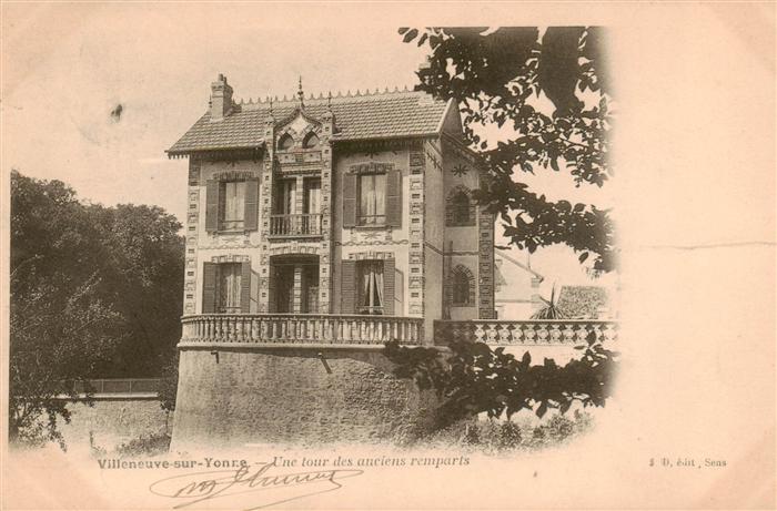 Villeneuve-sur-Yonne 89 Une tour des anciens remparts