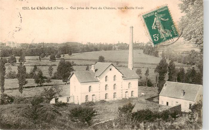 Le Chatelet 18 Cher Vue prise du Parc du Chateau vers Vieille Foret